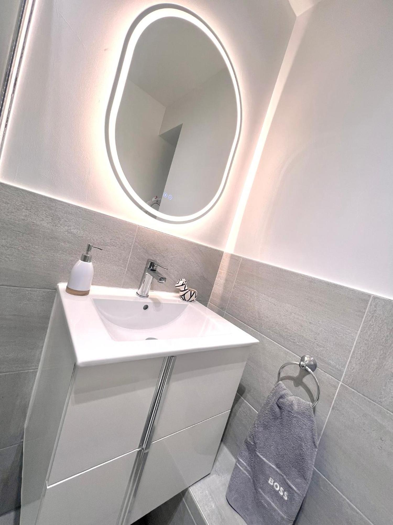 3 Minutes To Tower Of Trendy Shoreditch Recently Refurbished 3 Bedrooms Sleeps 8 Londra