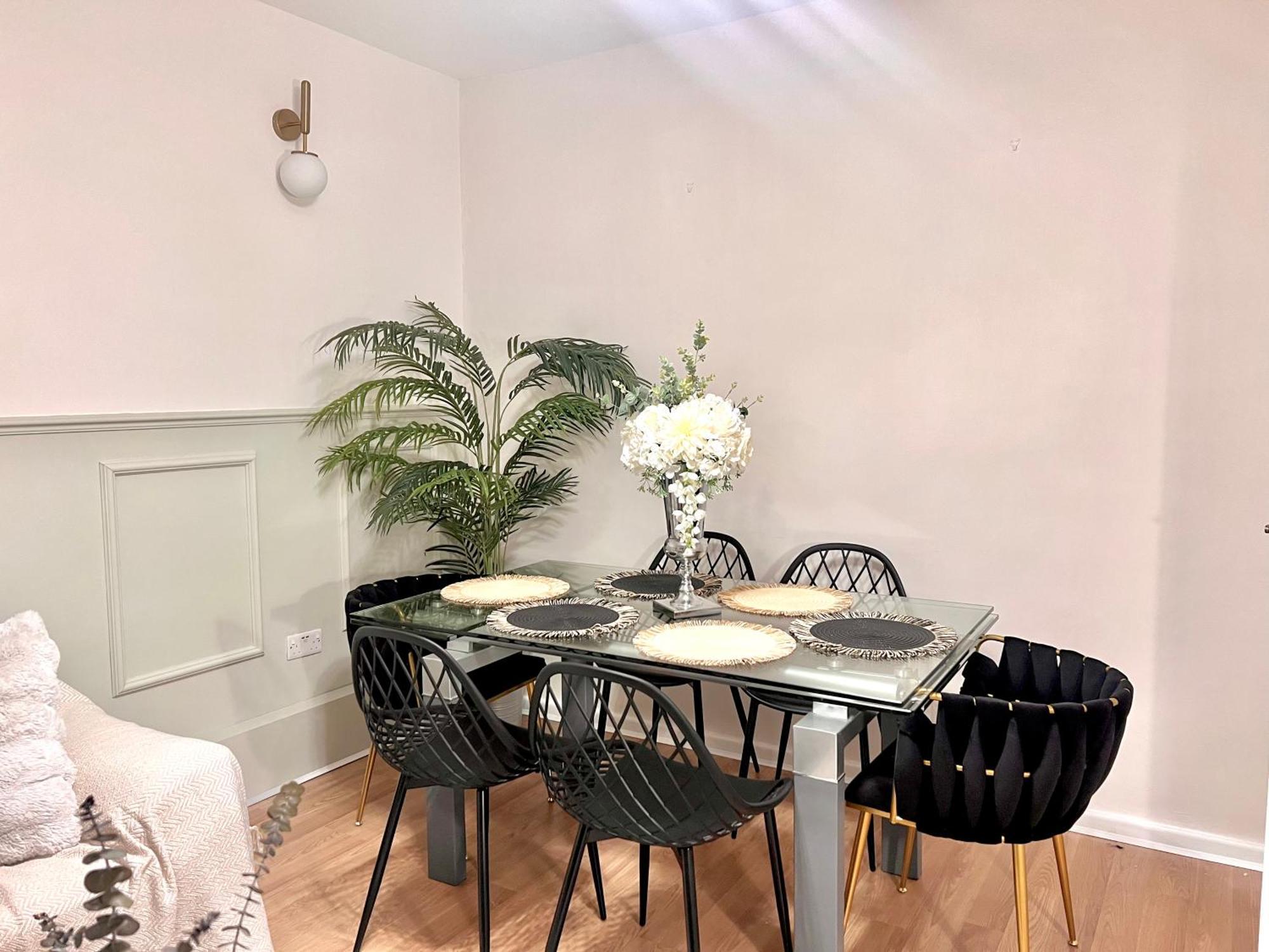 3 Minutes To Tower Of Trendy Shoreditch Recently Refurbished 3 Bedrooms Sleeps 8 Appartamento *