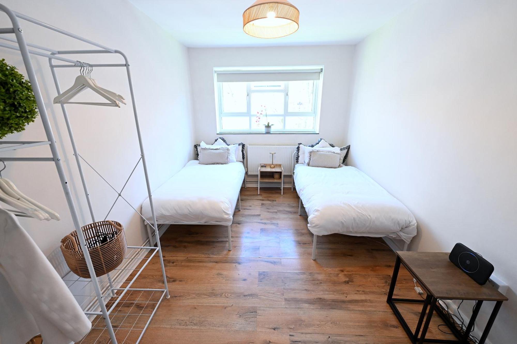 Appartamento 3 Minutes To Tower Of Trendy Shoreditch Recently Refurbished 3 Bedrooms Sleeps 8