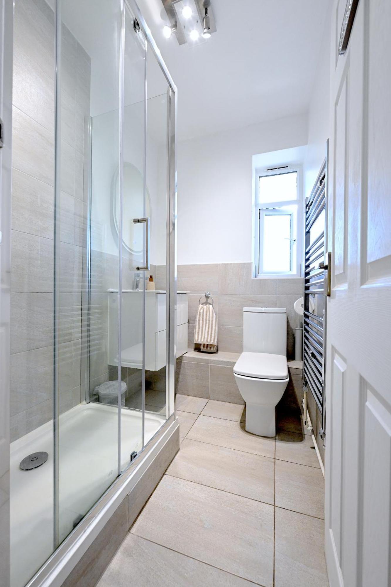 3 Minutes To Tower Of Trendy Shoreditch Recently Refurbished 3 Bedrooms Sleeps 8 Appartement Londres
