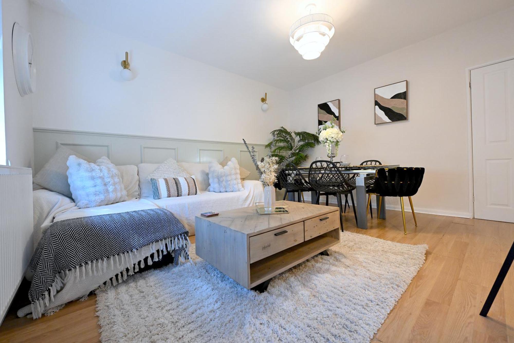 Appartement 3 Minutes To Tower Of Trendy Shoreditch Recently Refurbished 3 Bedrooms Sleeps 8 Londres